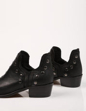 BOTINES ALPE 4454 en color Negro
