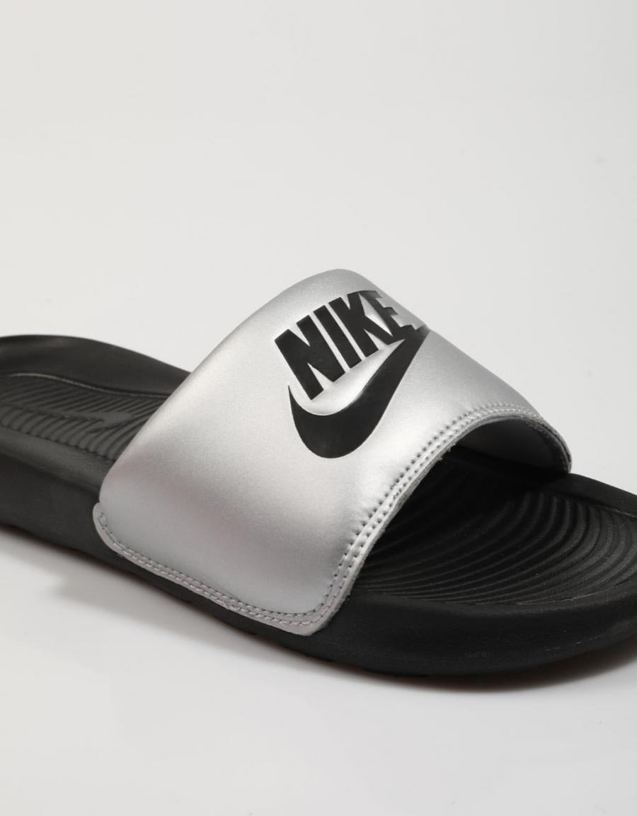 CHANCLAS NIKE VICTORI