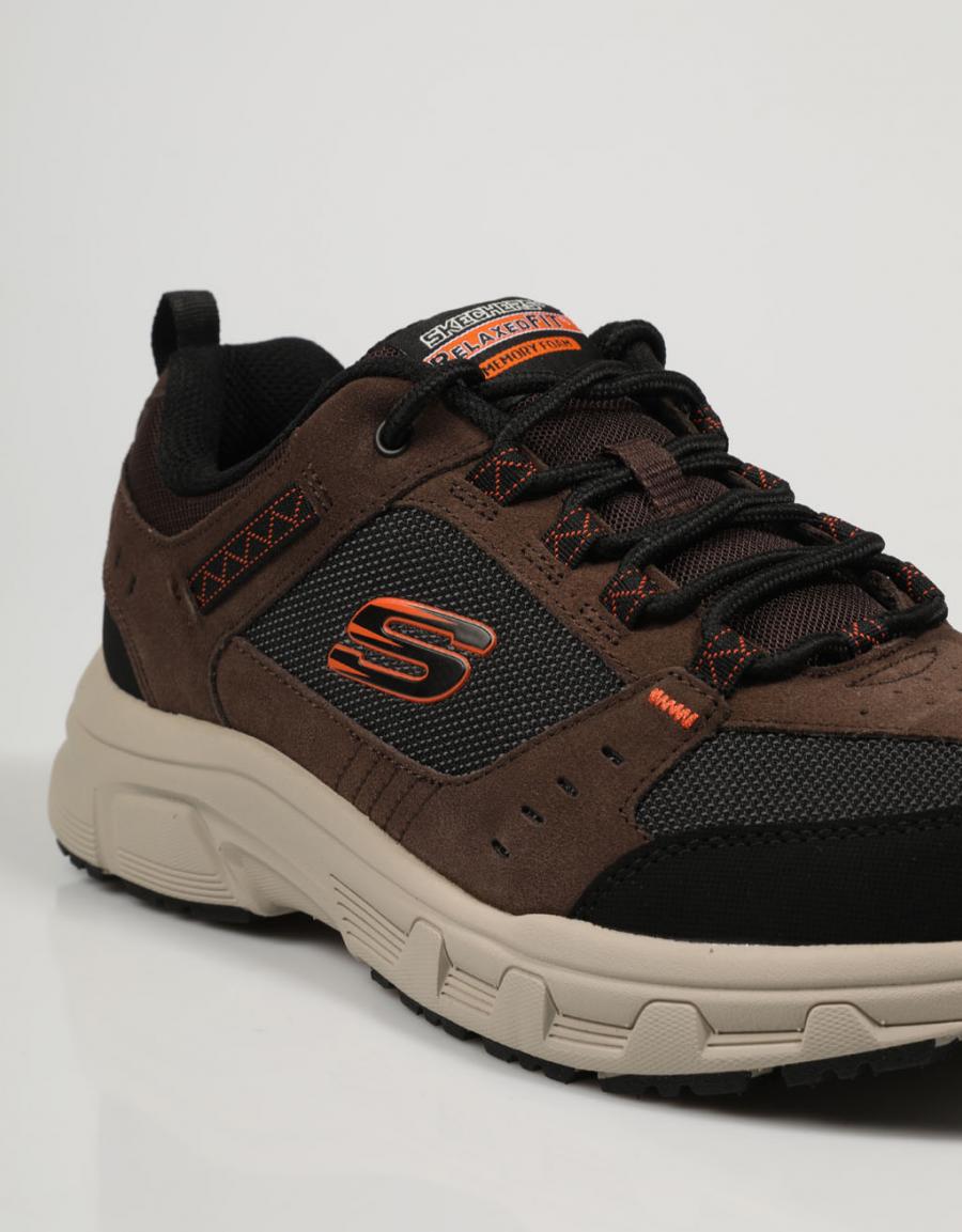 ZAPATILLAS SKECHERS OAK