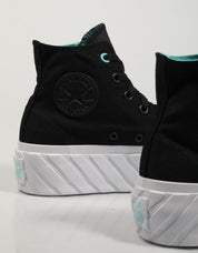 ZAPATILLAS CONVERSE CHUCK en color Negro