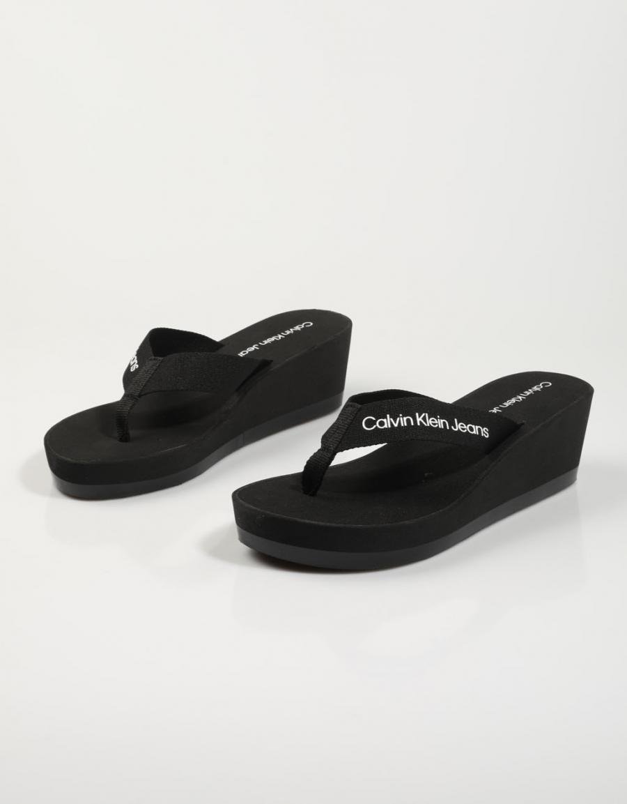 CHANCLAS CALVIN KLEIN BEACH SANDAL MONOGRAM TPU