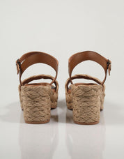 SANDALIAS POPA ARNIA AMUR en color Beige