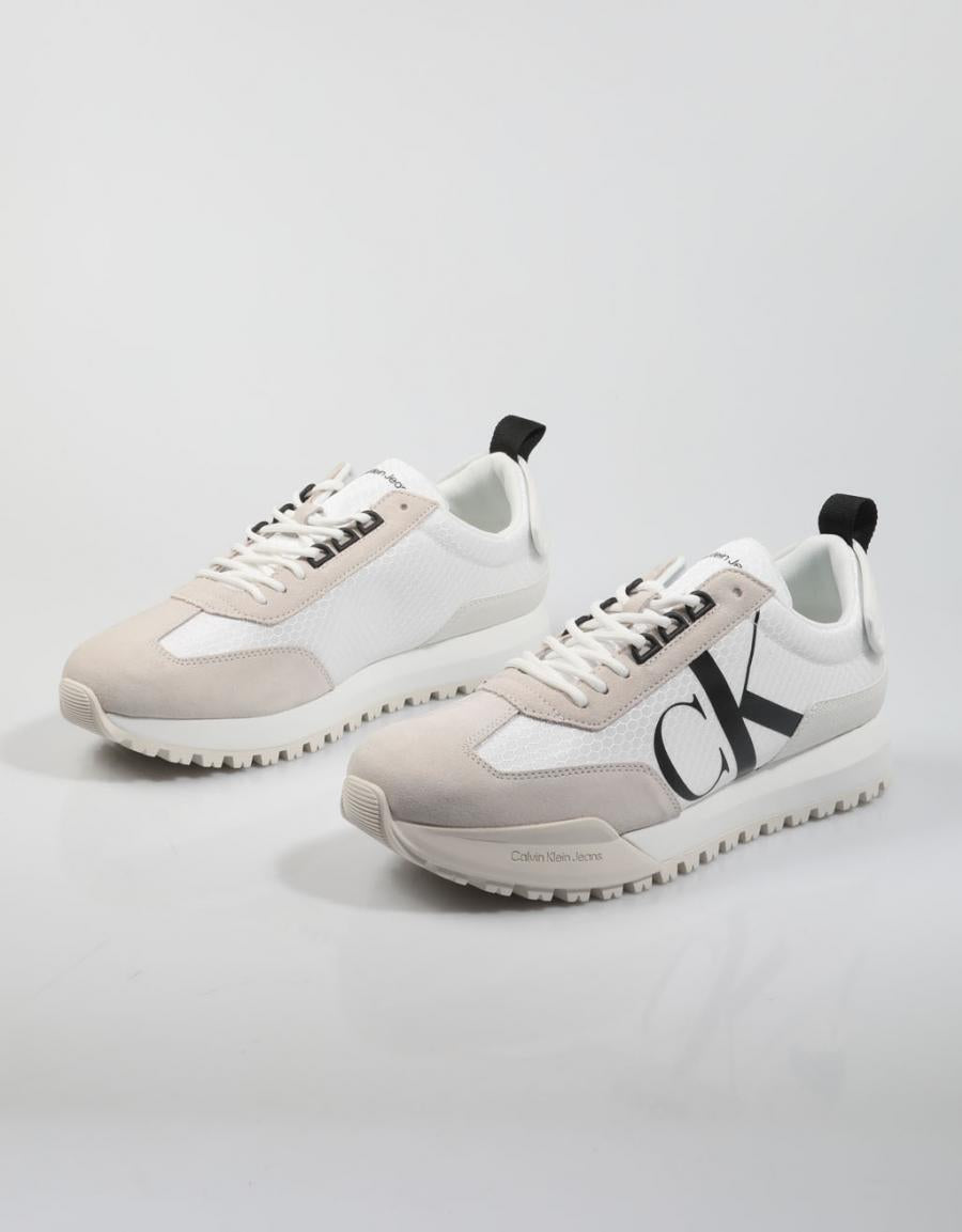 ZAPATILLAS CALVIN KLEIN NEW RETRO RUNNER LACEUP R POLY en color Blanco
