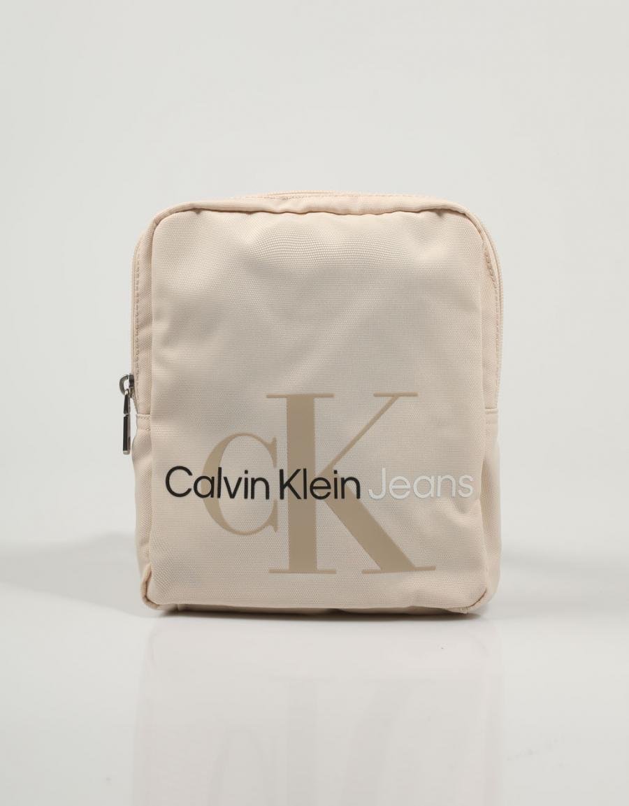 BANDOLERA CALVIN KLEIN SPORT ESSENTIALS REPORTER18 MO