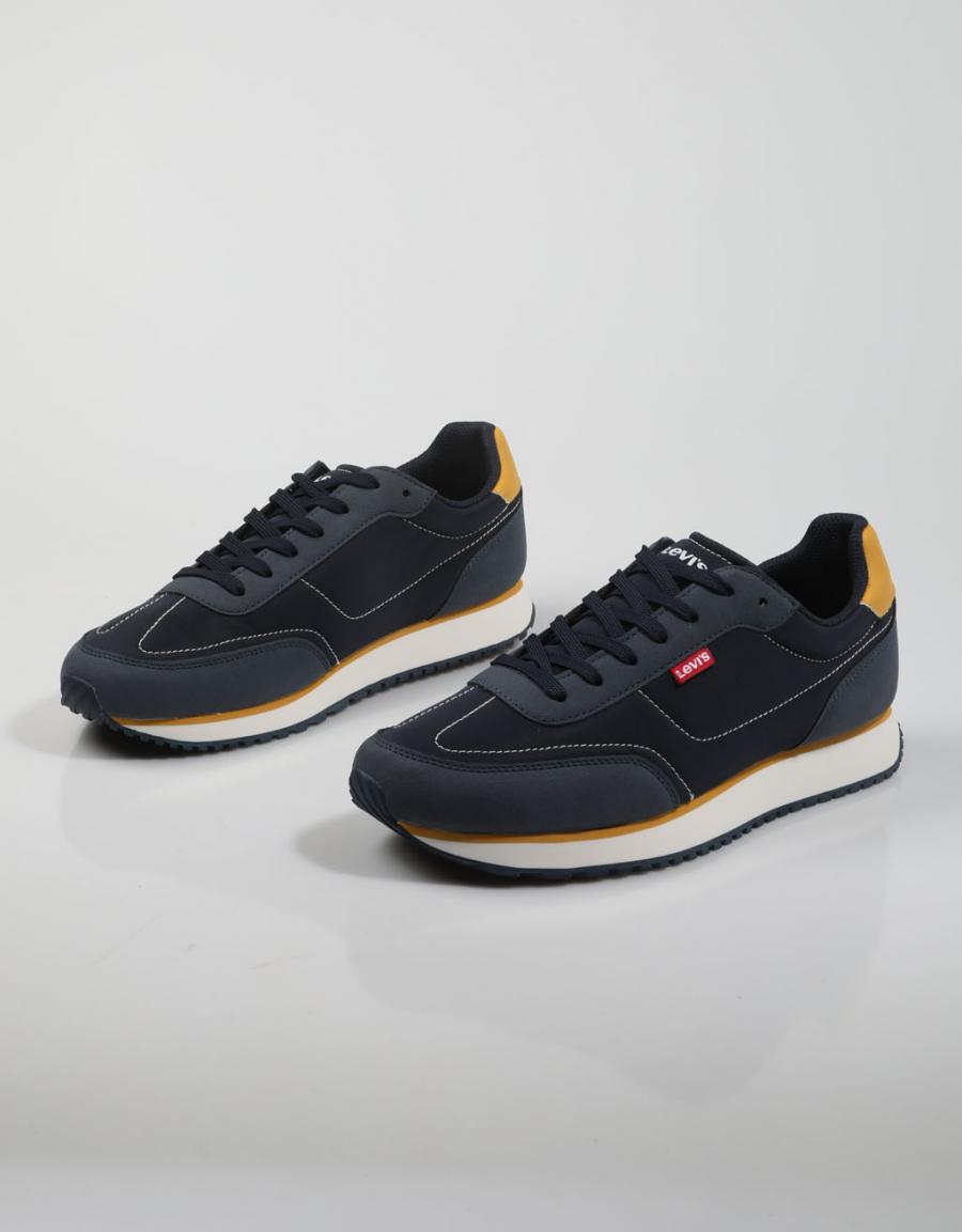 ZAPATILLAS LEVIS STAG RUNNER