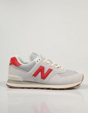 ZAPATILLAS NEW BALANCE U 574 en color Gris