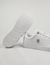 ZAPATILLAS TOMMY HILFIGER ESSENTIAL en color Blanco