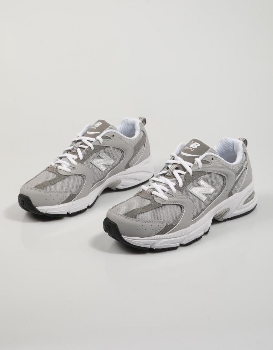 ZAPATILLAS NEW BALANCE MR530