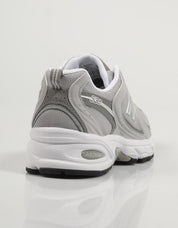 ZAPATILLAS NEW BALANCE MR530