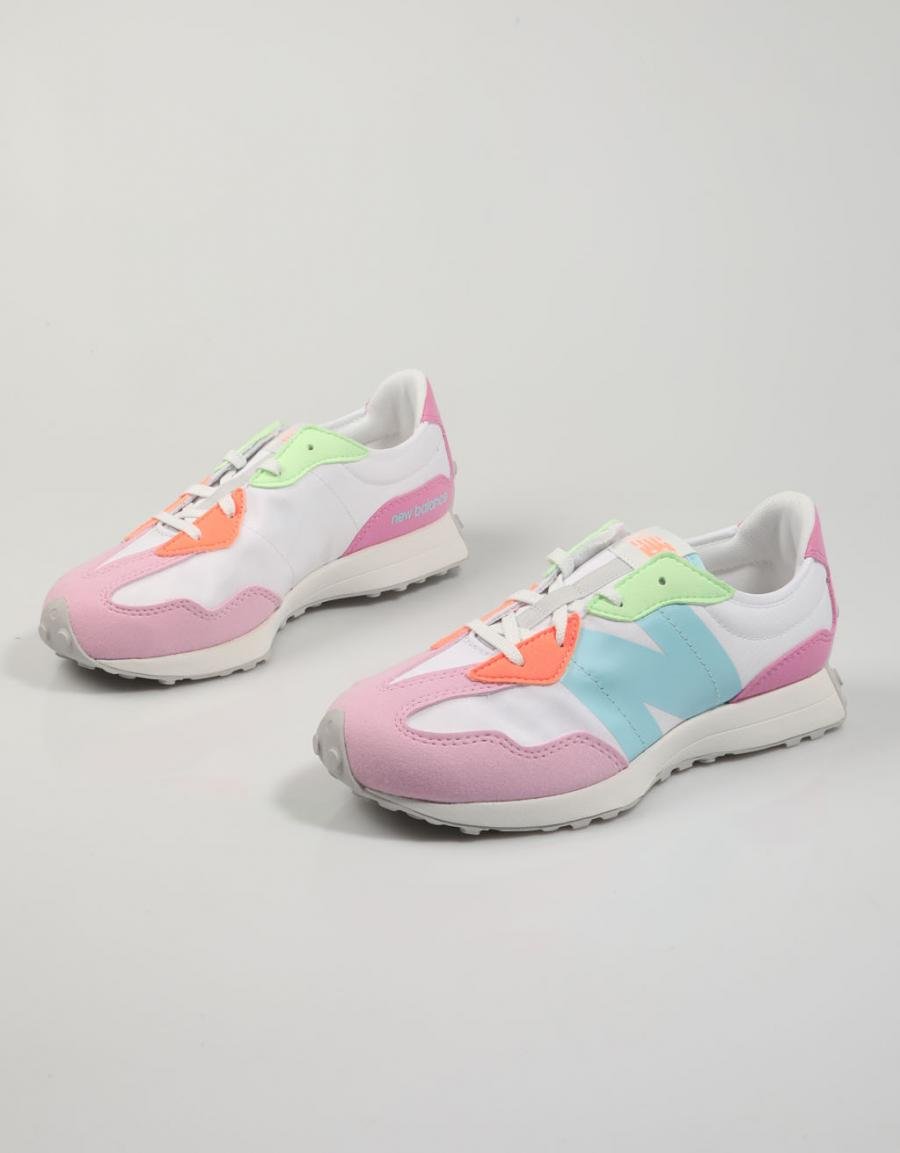 ZAPATILLAS NEW BALANCE GS327 en color Multicolor