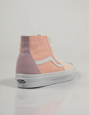 ZAPATILLAS VANS SK8 HI TAPERED en color Multicolor