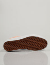 ZAPATILLAS VANS SK8 HI TAPERED en color Multicolor