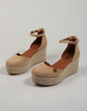 SANDALIAS POPA CANTALAR en color Beige