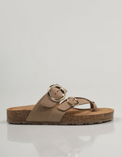 SANDALIAS YOKONO JERBA en color Beige