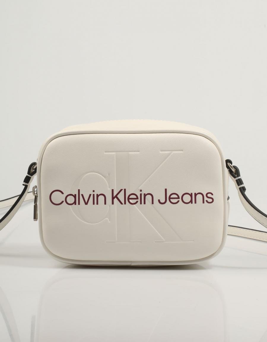 BOLSO CALVIN KLEIN SCULPTED CAMERA BAG18 MONO