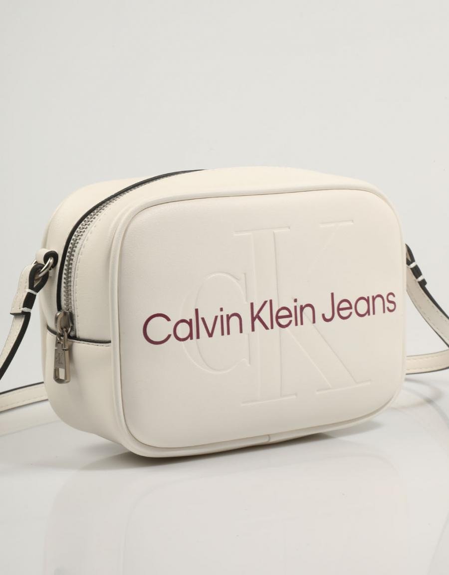 BOLSO CALVIN KLEIN SCULPTED CAMERA BAG18 MONO