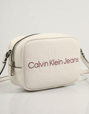 BOLSO CALVIN KLEIN SCULPTED CAMERA BAG18 MONO