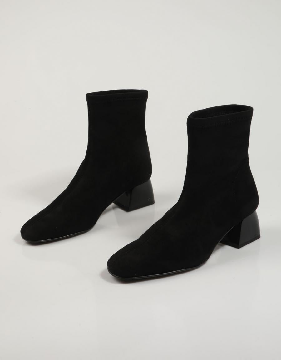 BOTAS MISS ELASTIC 77662 en color Negro
