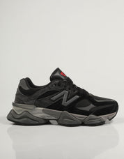 ZAPATILLAS NEW BALANCE U9060 en color Negro