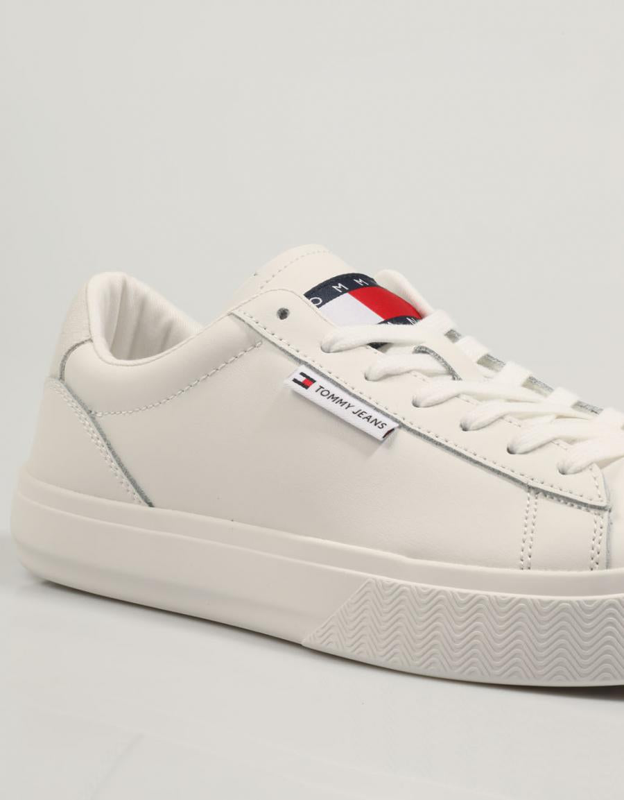 ZAPATILLAS TOMMY HILFIGER TJW