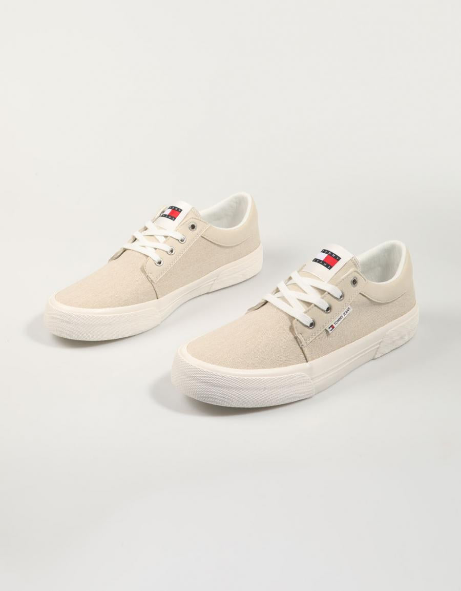 ZAPATILLAS TOMMY HILFIGER TJM VULC. SKATE DERBY MIX