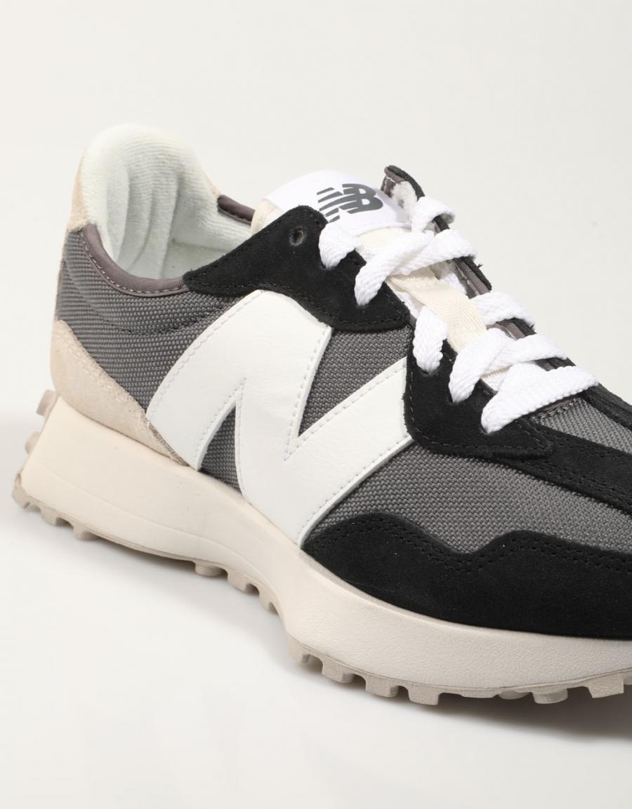 ZAPATILLAS NEW BALANCE U327