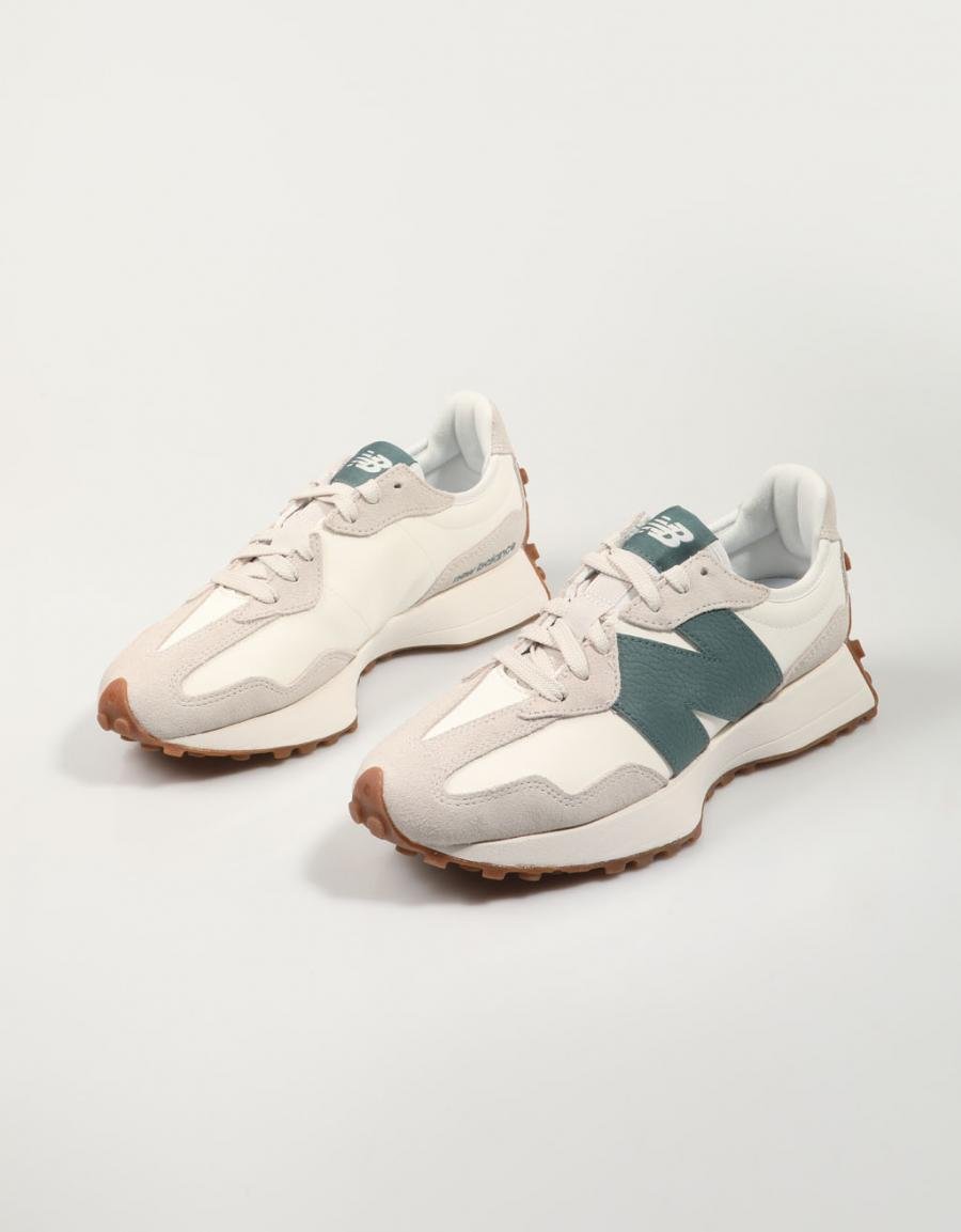 ZAPATILLAS NEW BALANCE WS327 en color Blanco