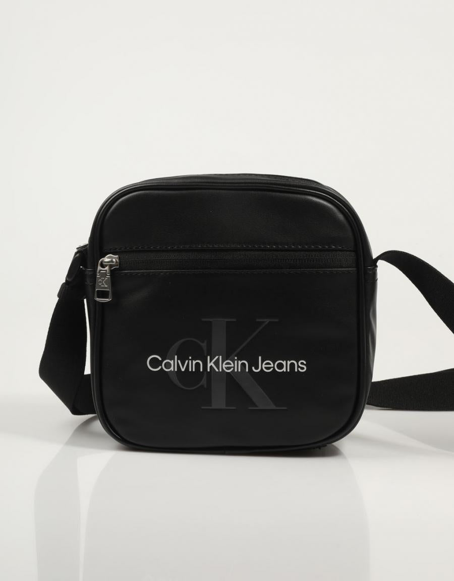 BANDOLERA CALVIN KLEIN MONOGRAM MM SOFT SQ CAMERABAG18