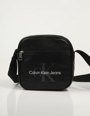 BANDOLERA CALVIN KLEIN MONOGRAM MM SOFT SQ CAMERABAG18