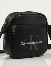 BANDOLERA CALVIN KLEIN MONOGRAM MM SOFT SQ CAMERABAG18