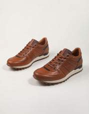 ZAPATILLAS KANGAROOS 559 en color Cuero