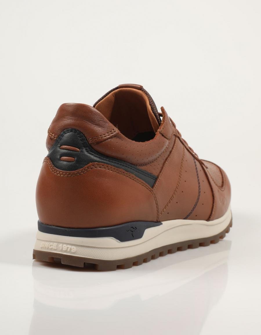 ZAPATILLAS KANGAROOS 559 en color Cuero