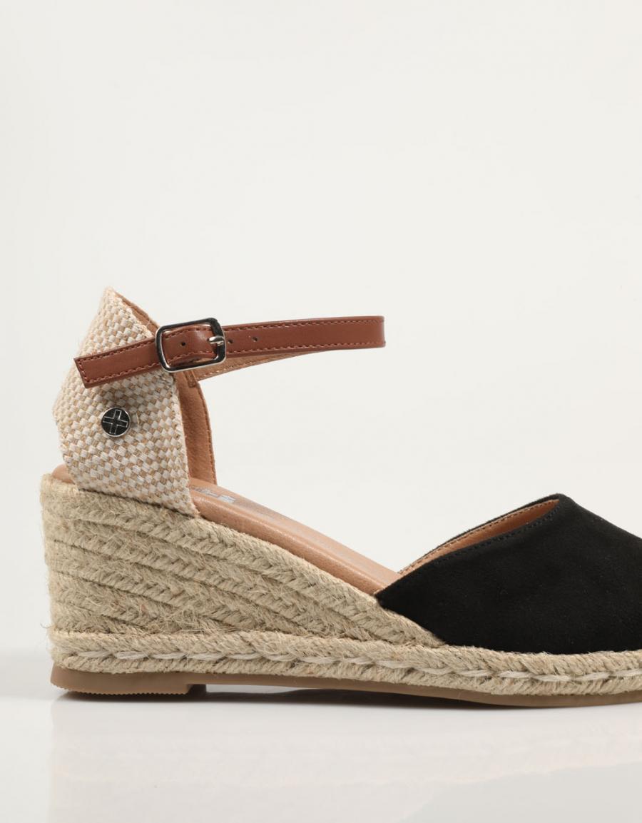 SANDALIAS XTI 140746