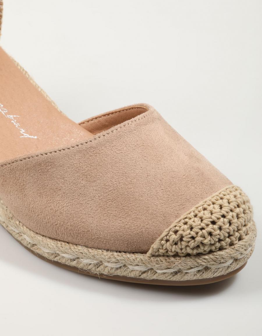 SANDALIAS XTI 140746