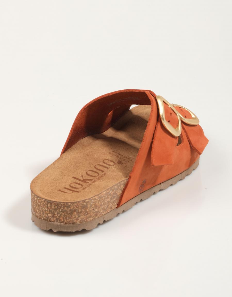 SANDALIAS YOKONO JERBA 700 en color Rosa