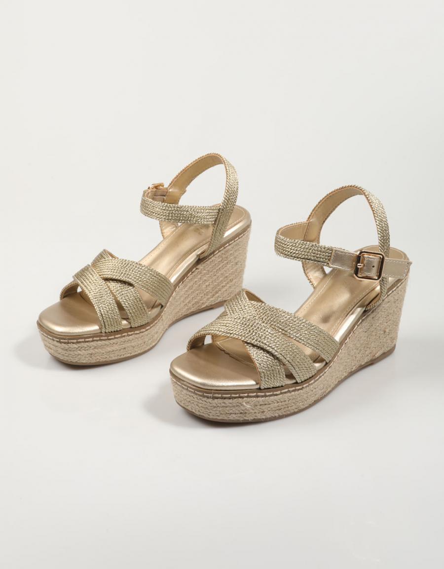 SANDALIAS XTI 142906