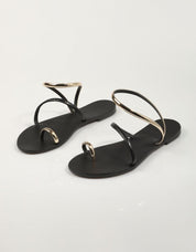 SANDALIAS NICOLAS LAINAS 963 T en color Negro