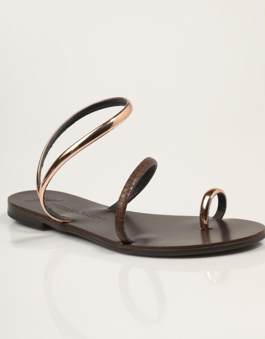 SANDALIAS NICOLAS LAINAS 963 T en color Marron