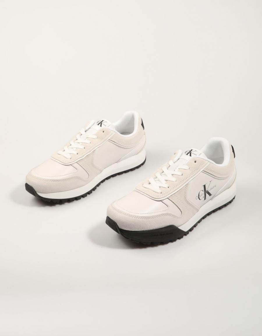 ZAPATILLAS CALVIN KLEIN TOOTHY RUNNER IRREGULAR LINES