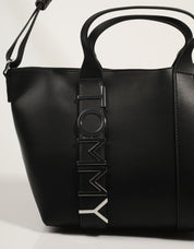 BOLSO TOMMY HILFIGER TJM CITY BOLD MINI TOTE en color Negro