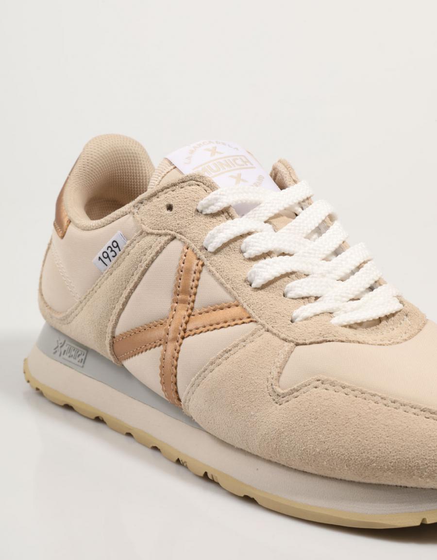 Munich Massana Classic 581 Trainers EU 44 Munich Massana Classic 581 Trainers EU 44