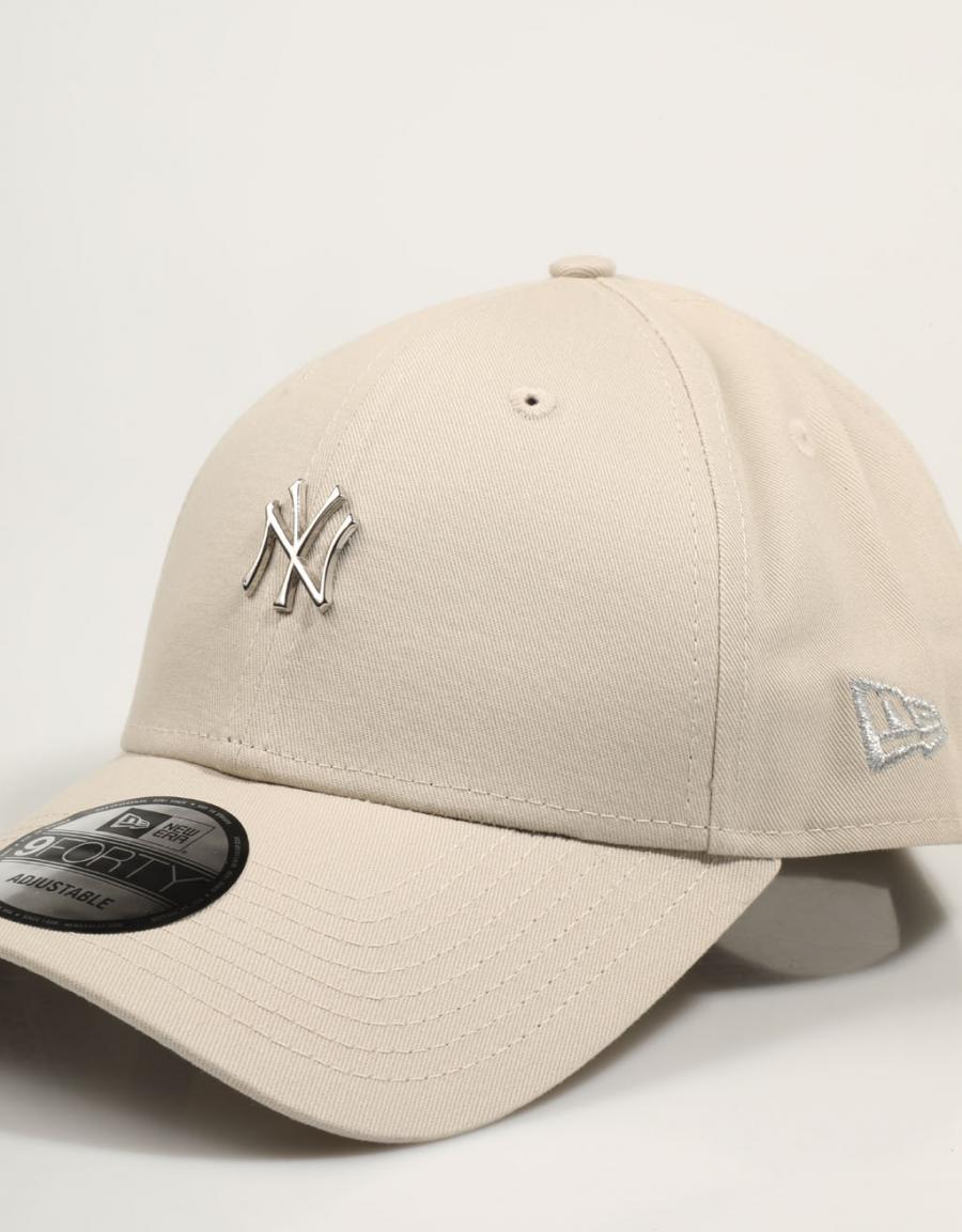 GORRA NEW ERA METALLIC PIN 9FORTY