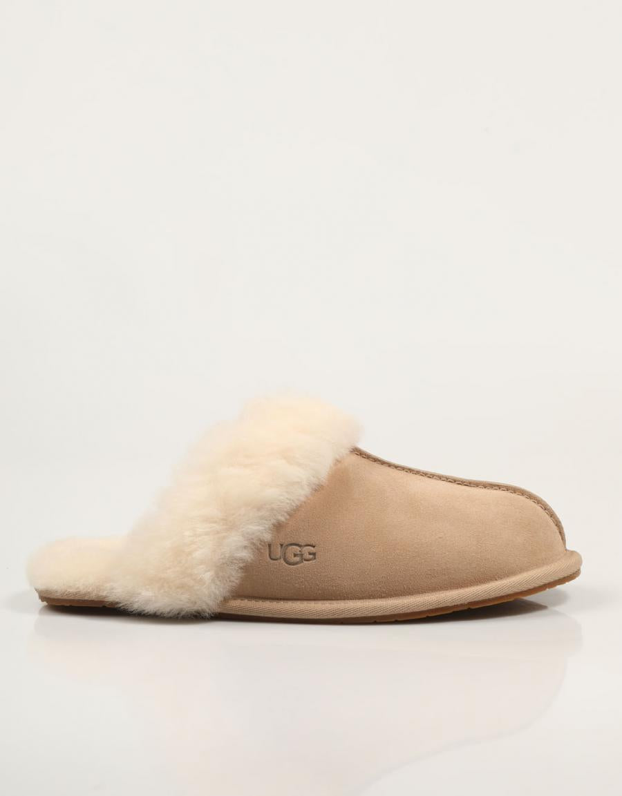 ZAPATILLAS UGG SCUFFETTE II