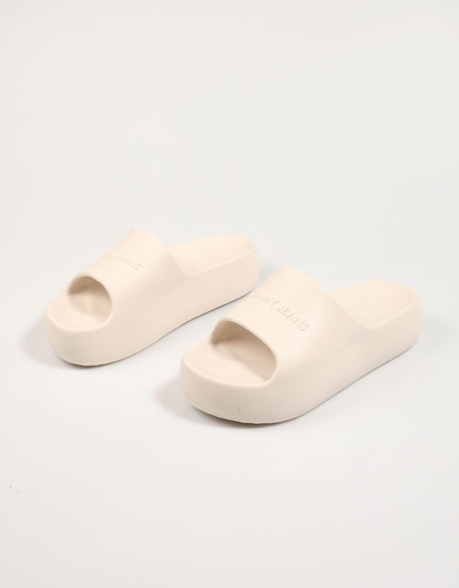 CHANCLAS TOMMY HILFIGER WAVE TJW CHUNKY POOL SLIDE ESS en color Beige