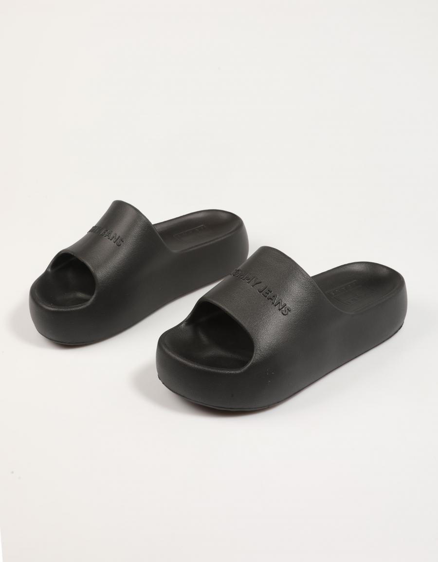 CHANCLAS TOMMY HILFIGER WAVE TJW CHUNKY POOL SLIDE ESS en color Negro