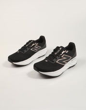 ZAPATILLAS NEW BALANCE W520L en color Negro