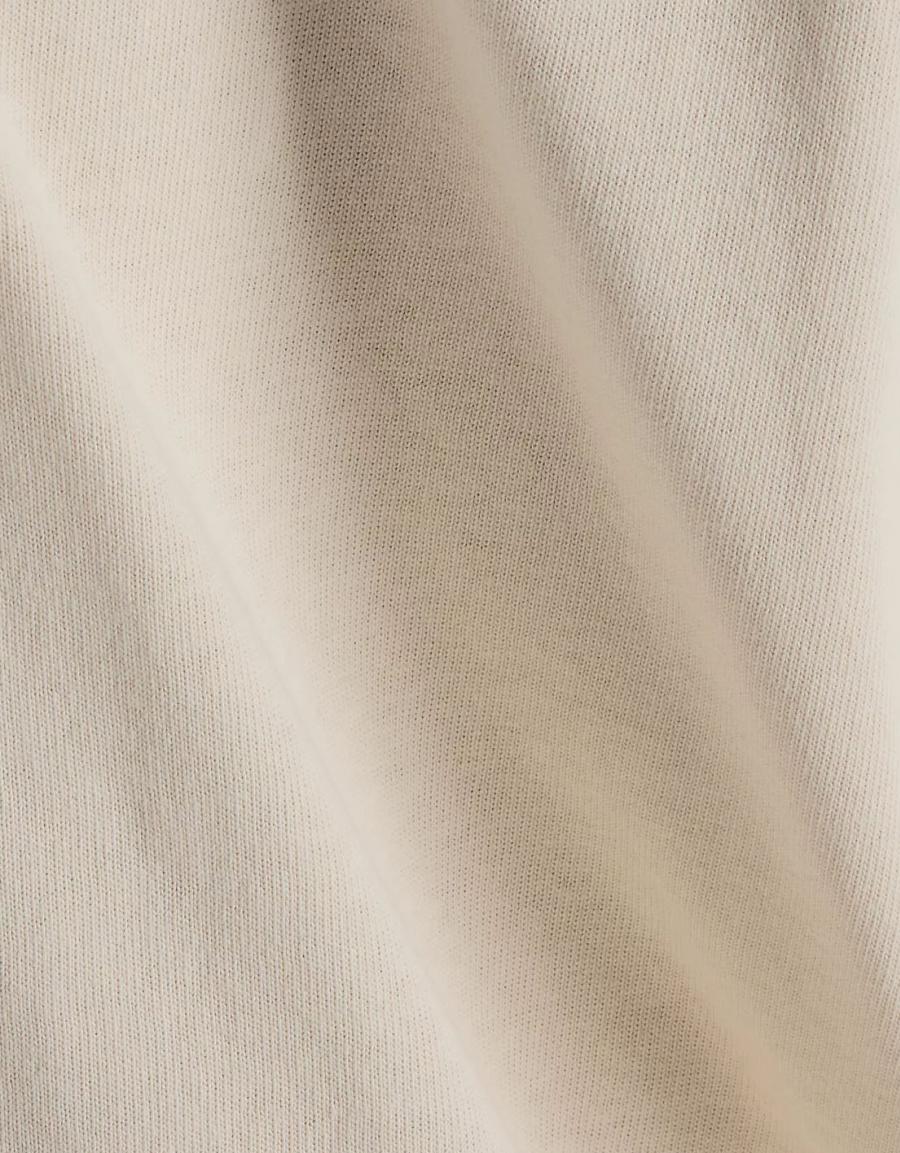 CAMISETA NEW BALANCE MT51412 en color Beige