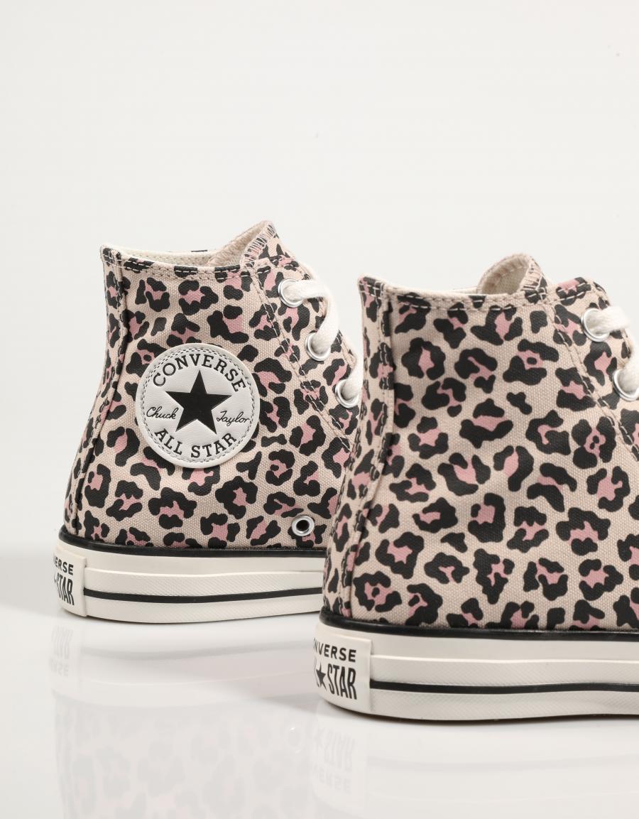 ZAPATILLAS CONVERSE CHUCK TAYLOR ALL STAR en color Marron