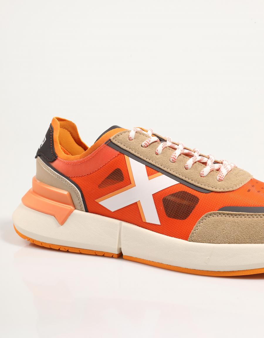 ZAPATILLAS MUNICH VERSUS LS en color Naranja