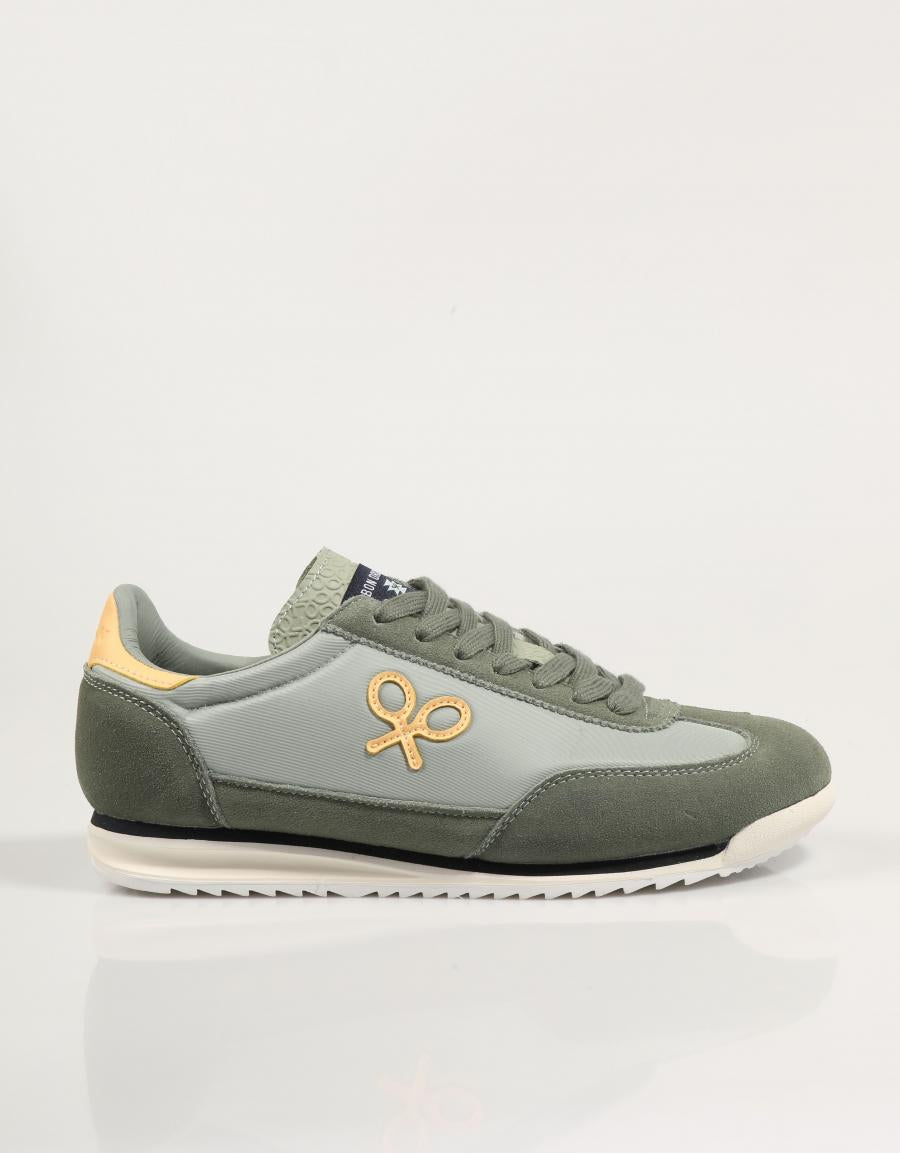 ZAPATILLAS SILBON 131316 en color Verde